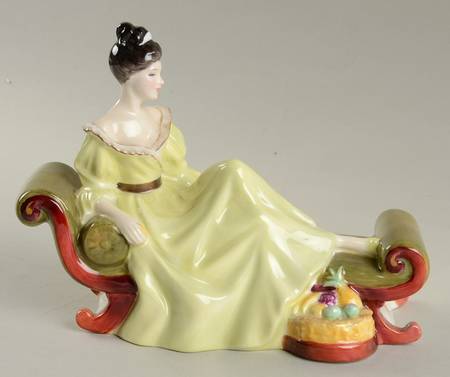 Royal Doulton Figurine At Ease - No Box