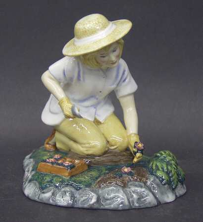 Royal Doulton Figurine Gardening Time - Boxed