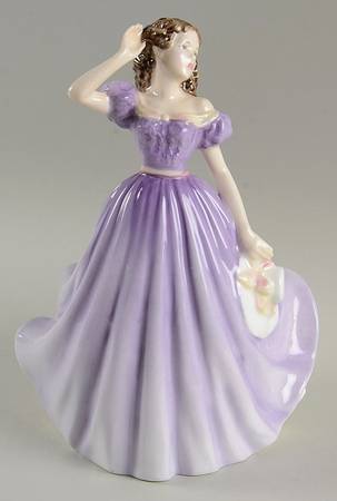Royal Doulton Figurine Bells Across The Valley - Bx1097 With Box