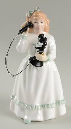 Royal Doulton Figurine Hello Daddy - No Box