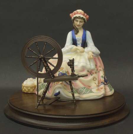 Royal Doulton Figurine Spinning - Nb914, No Box
