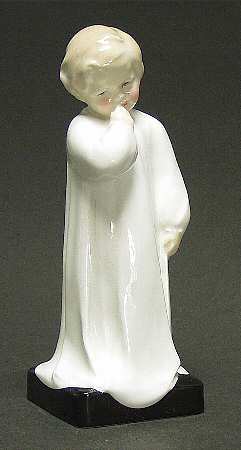Royal Doulton Figurine Darling - Nb722, No Box