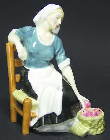 Royal Doulton Figurine The Apple Maiden - No Box Nb1427