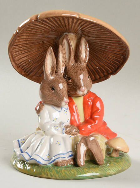 Bunnykins Figurines Cuddle Under Mushroom Foy10 -