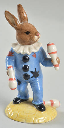 Bunnykins Figurines Juggler - Boxed by Royal Doulton
