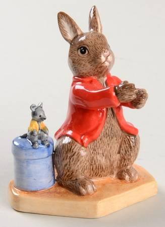 Bunnykins Figurines William Listening Intently - Boxed