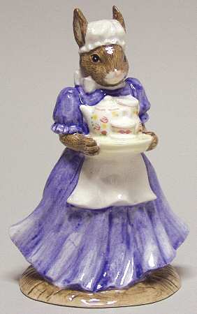 Bunnykins Figurines Mother-Intl Collectors Club - Boxed