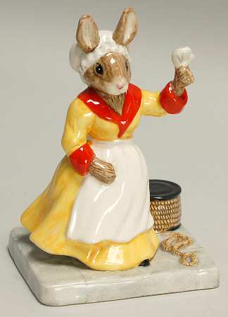 Bunnykins Figurines Captain's Wife - No Box