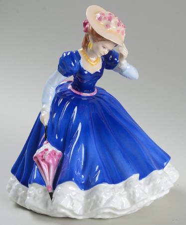 Figurine of The Year-Ladies Mary-1992 - Boxed