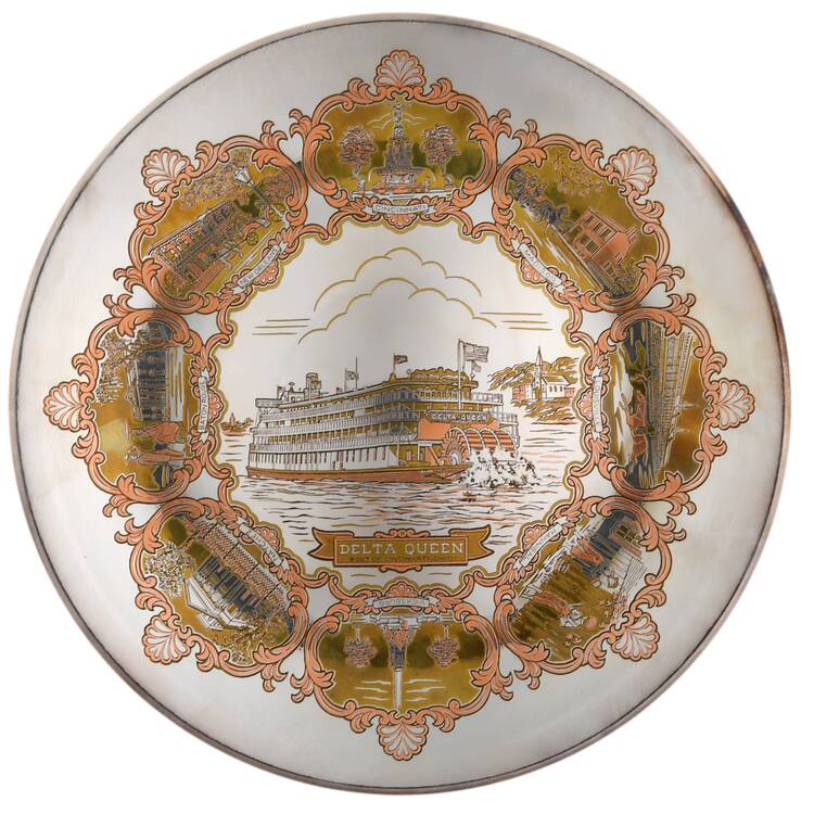 Reed & Barton Plate Delta Queen - No Box