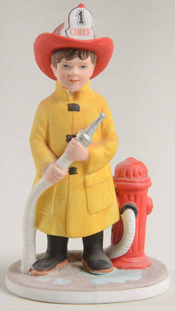 Mcclellands Figurine The Fireman - No Box