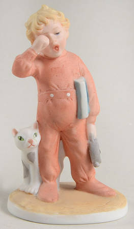 Mcclellands Figurine Tuck Me In - No Box