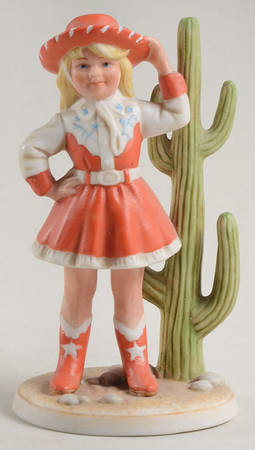 Mcclellands Figurine Cowgirl - Boxed