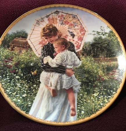 Victorian Mothers Day Home Is Where The Heart Is  - Boxed