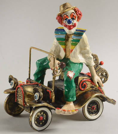 Clown Sculptures Kelly In Kar - No Box