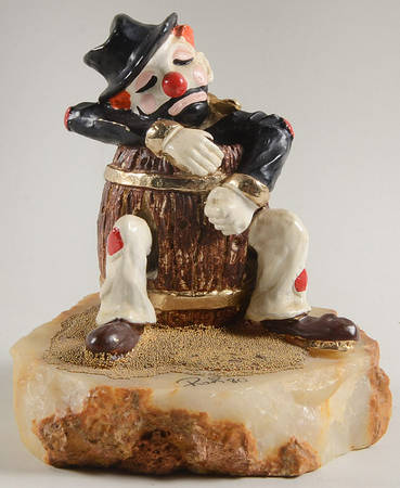 Clown Sculptures Clown In Barrel - No Box