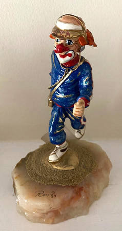 Clown Sculptures Manny Miles - No Box