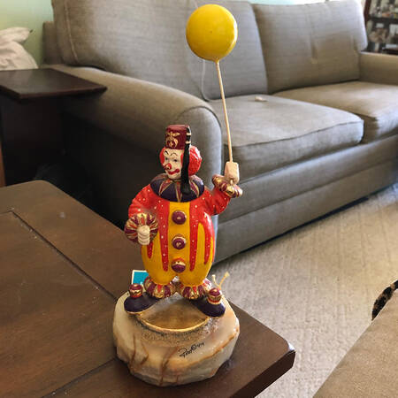 Clown Sculptures Bubbles - No Box