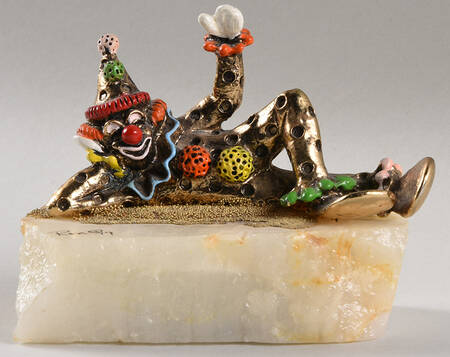 Clown Sculptures Pinky Lying Down - No Box