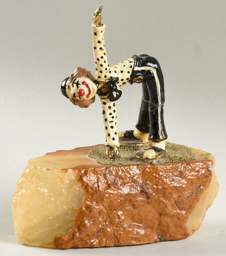 Clown Sculptures Herbie Touching Ground - No Box