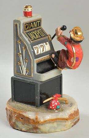 Clown Sculptures Seven's Up - No Box