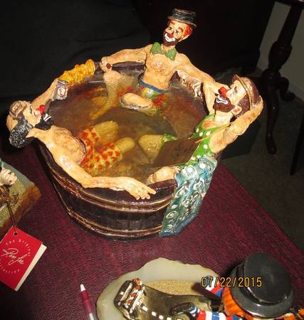 Clown Sculptures Rub-A-Dub Tub - No Box