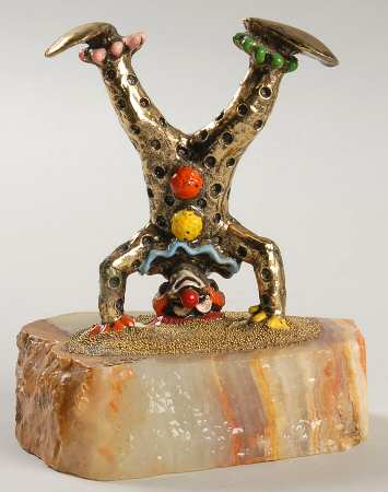 Clown Sculptures Pinky Upside Down - No Box