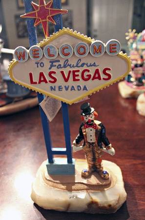 Clown Sculptures Fabulous Las Vegas - No Box