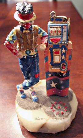 Clown Sculptures Slots Of Luck - No Box