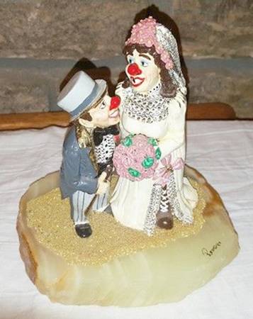 Clown Sculptures Yes Dear!!! - No Box