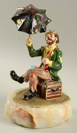 Clown Sculptures Jingles With Umbrella - No Box