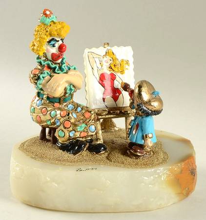 Clown Sculptures Beauty Is In The Eye - No Box