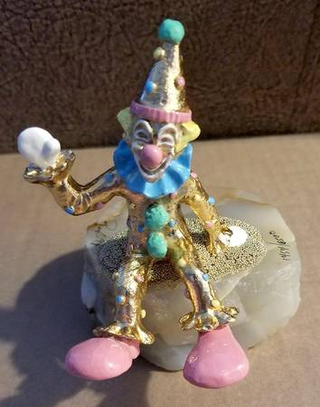 Clown Sculptures New Pinky Sitting - No Box