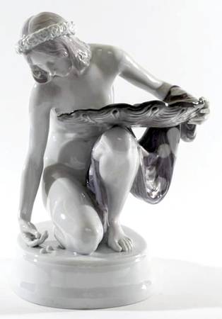 Rosenthal Figurine Pearl Maiden - No Box