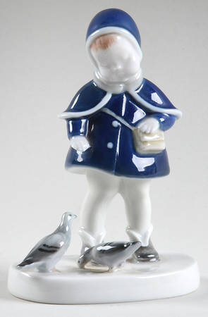 Rosenthal Figurine Girl Feeding Pigeons - No Box