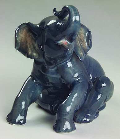 Rosenthal Figurine Sitting Elephant - No Box