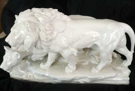 Rosenthal Figurine Lion W/ Lioness-All White - No Box