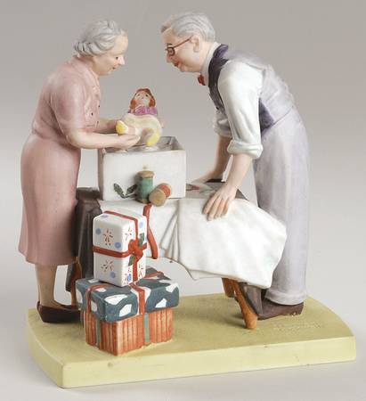 American Family 1 Wrapping Christmas Presents - Boxed