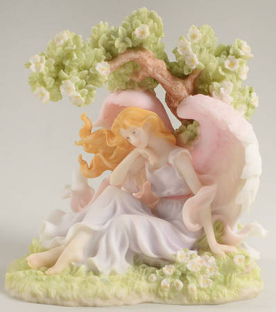 Seraphim Classic 7" Figure Anna-Tranquil Heart - Boxed