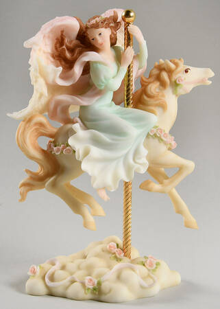Seraphim Classic 7" Figure Taylor-Day Dreamer - Boxed