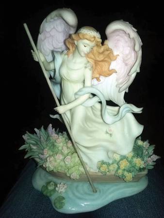 Seraphim Classic 7" Figure Kerri-Adventurous Spirit - Boxed