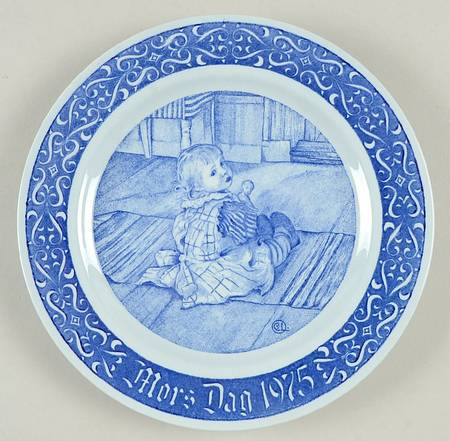 Mother's Day Plate Pontius On The Floor - Boxed