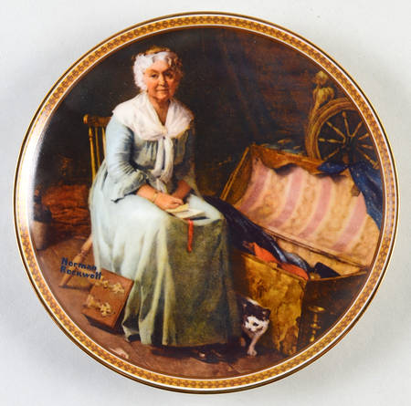 Rediscovered Women Reminiscing In The Quiet - Boxed