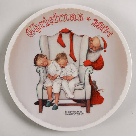 Annual Christmas Plate Tired Of Waiting - No Box