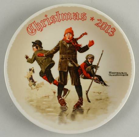 Annual Christmas Plate On Thin Ice - No Box