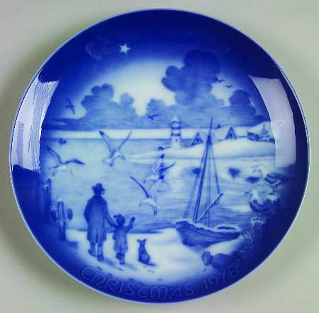 Christmas Plate Seaport Christmas - No Box
