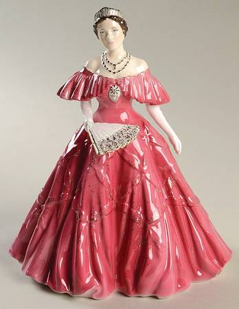 Royal Worcester Figurine Queen Elizabeth-Queen Mother - No Box