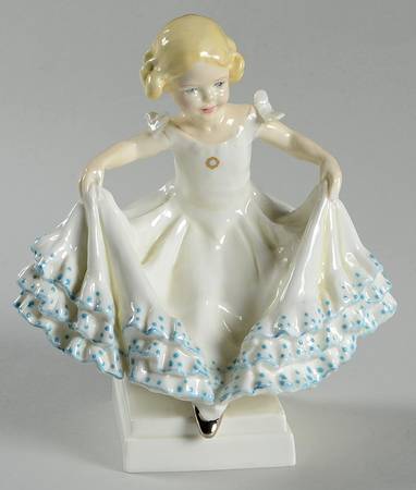 Royal Worcester Figurine The Curtsey-Cream Dress - No Box