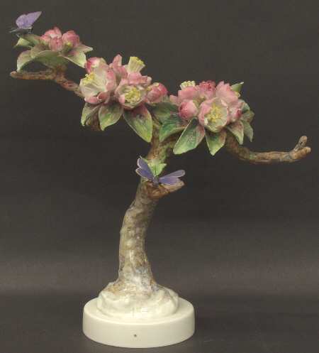 Dorothy Doughty Figurines Crabapple Spray & 2 Butterflies - Boxed