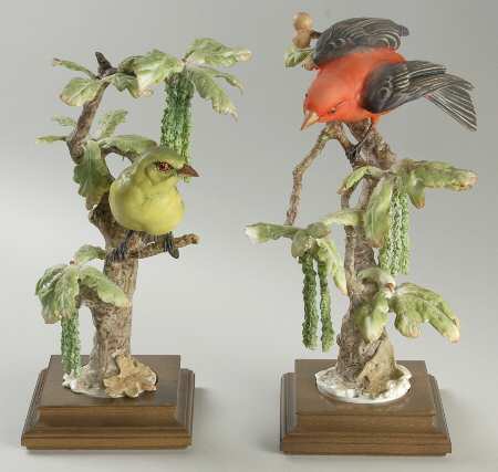 Doughty American Birds Scarlet Tanagers & White Oak Pair - With Box 53
